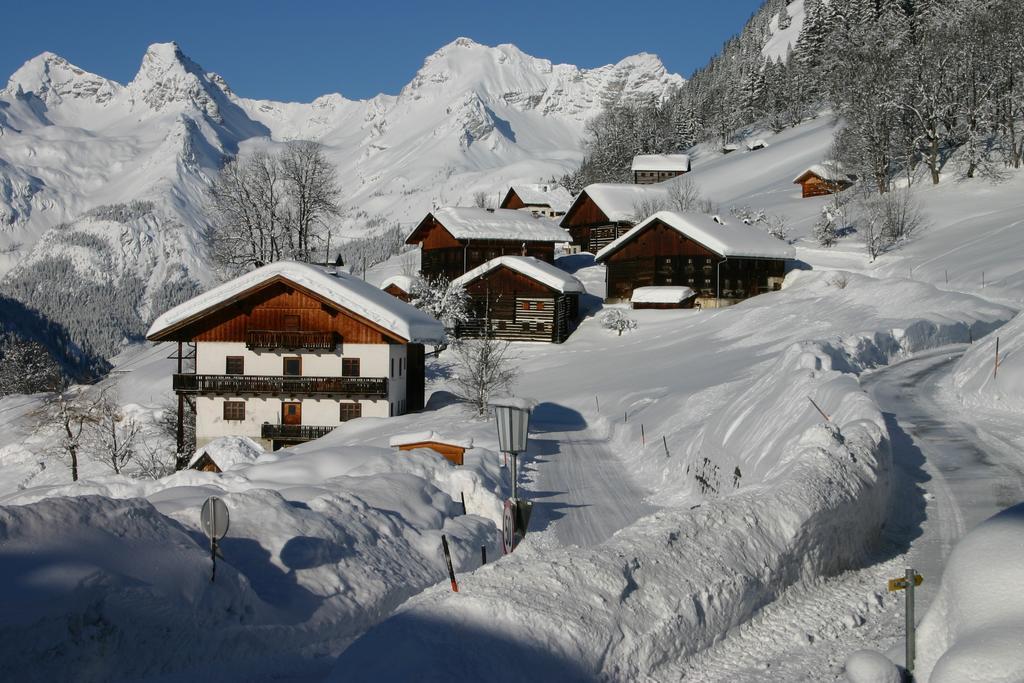 Hotel Gasthof Zur Gemütlichkeit Bschlabs Exterior foto