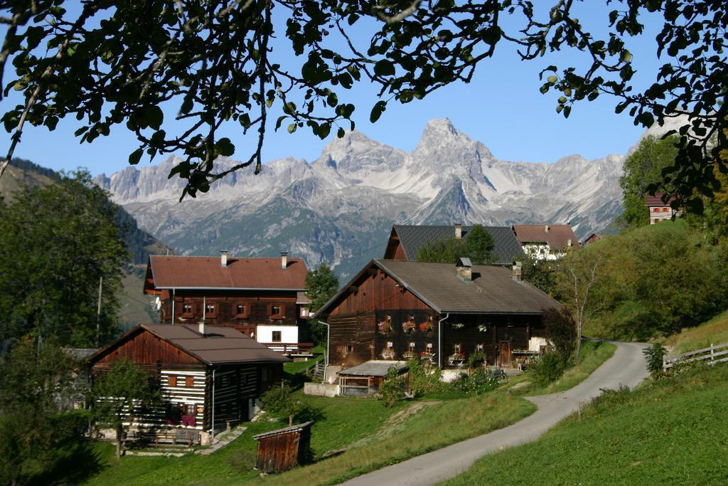 Hotel Gasthof Zur Gemütlichkeit Bschlabs Exterior foto